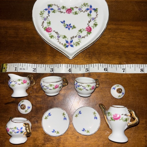 Floral Miniature Tea Set with Gold Accents - Picture 6 of 6